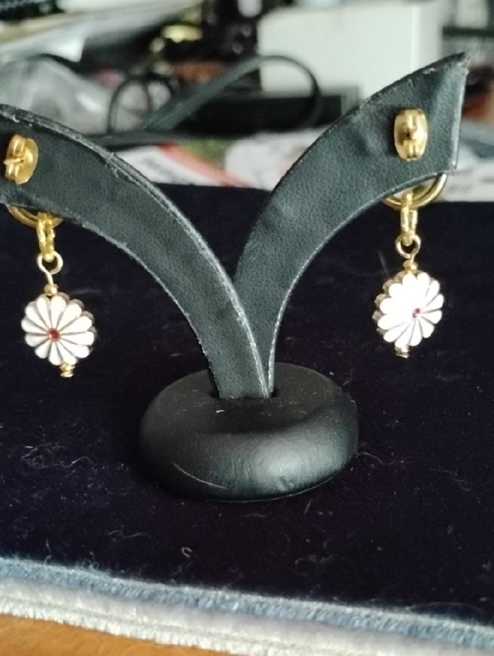 Hand Crafted Gold and White Daisy Drop Earrings with Red Center - Picture 7 of 7